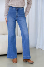 Load image into Gallery viewer, C.D ROMA DENIM
